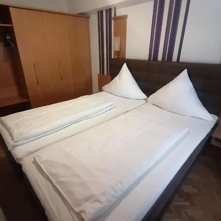Hotel Zum Kleinen Reichstag *