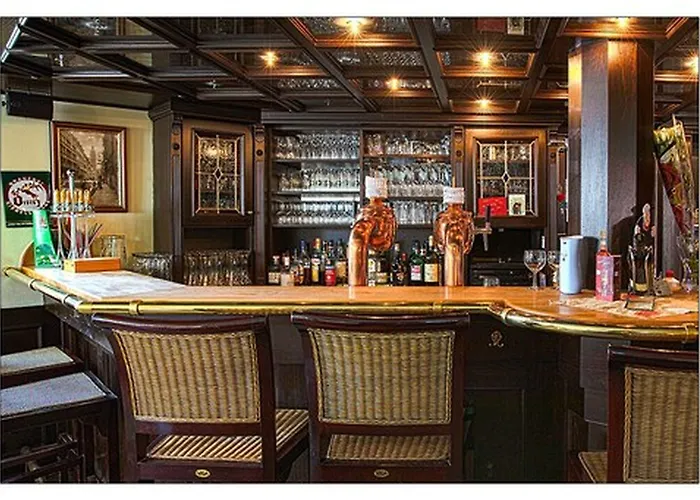 酒店 Zum Kleinen Reichstag 默尔斯