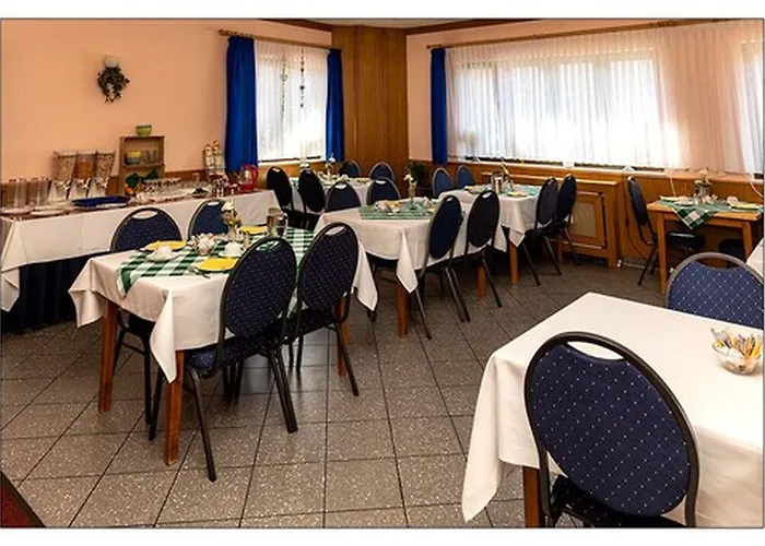 Zum Kleinen Reichstag Hotel